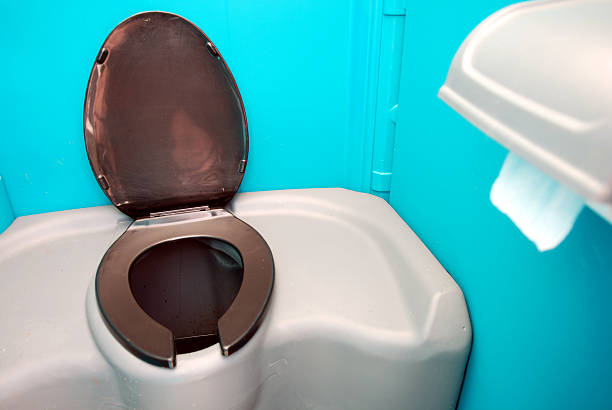 Best Construction site porta potty rental  in Easton, MD